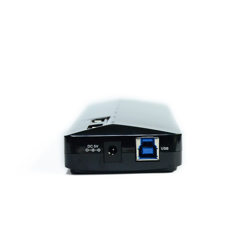 UH3073D USB3.0高速扩展7口集线器    5